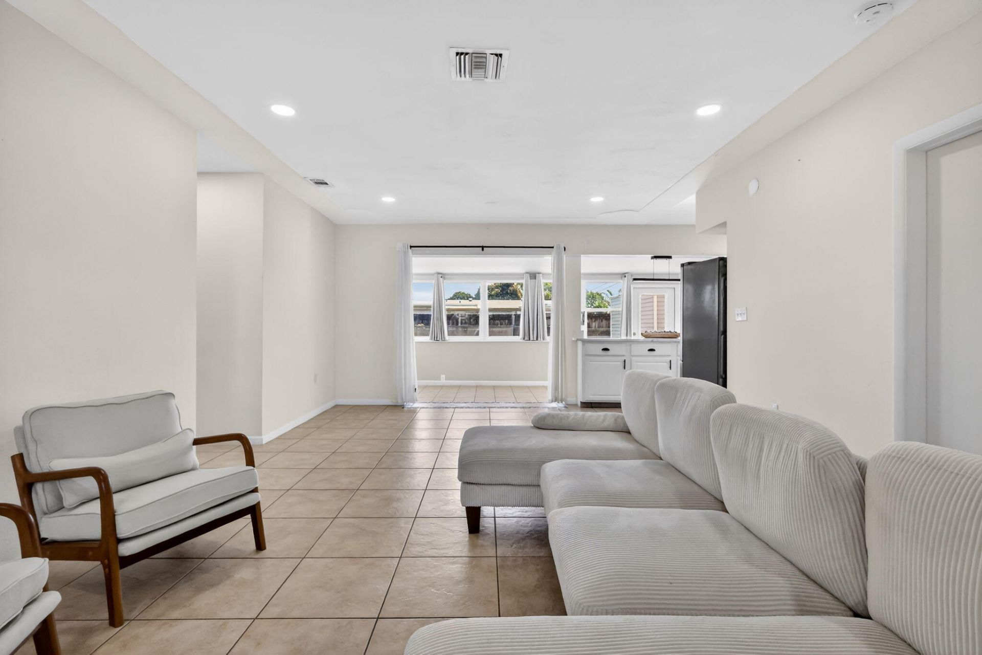 353 Shady Lane Road, Palm Springs, FL 33461 Photo