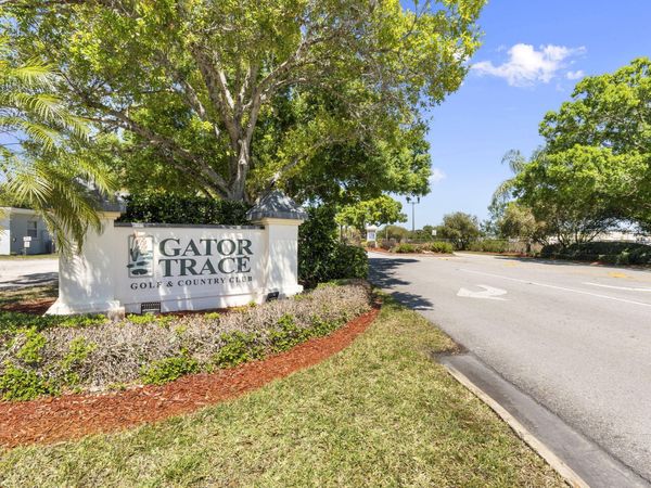4163 Gator Trace Villas Circle, Fort Pierce, FL 34982