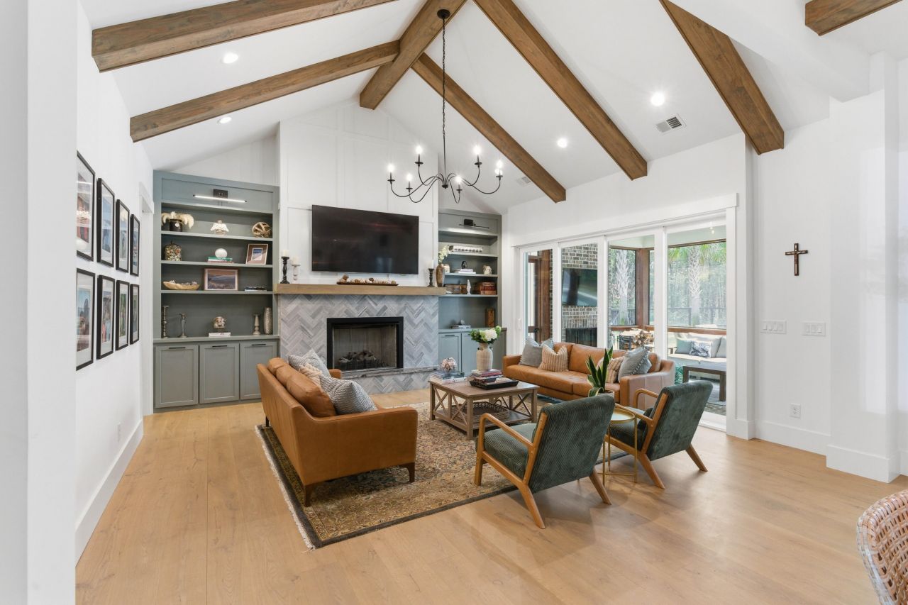 4085 Seabiscuit Lane Photo 6