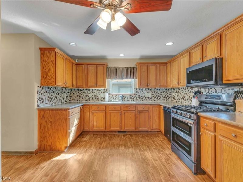 5747 Pleasant Avenue, North Ridgeville, OH 44039 Photo 15