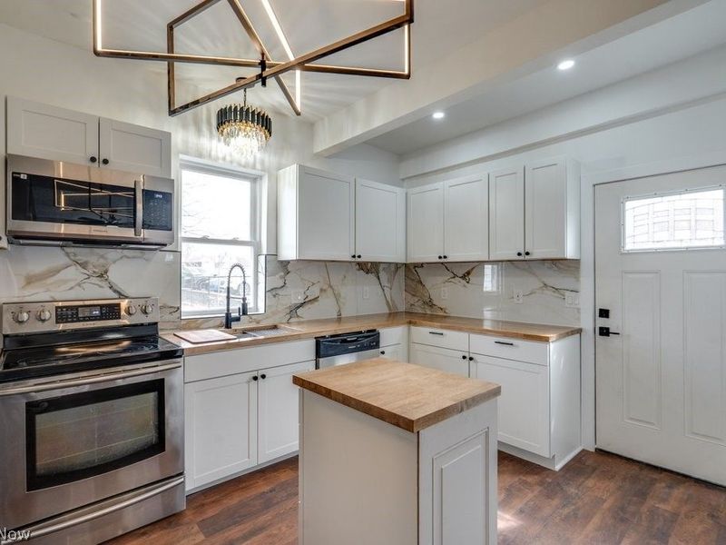 3135 W 46th Street, Cleveland, OH 44102 Photo 11