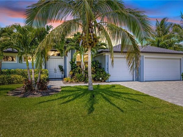 27180 Williams RD, BONITA SPRINGS, FL 34135