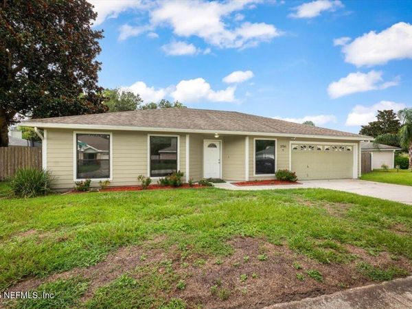 3794 BARBIZON Circle N, Jacksonville, FL 32257
