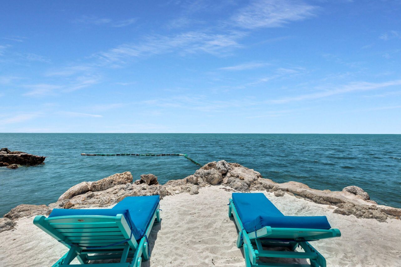 87851 Old Highway, Unit APT M3, Islamorada, FL 33036 Photo