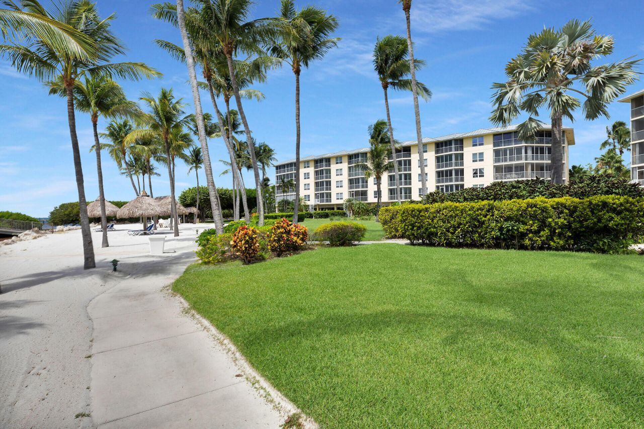 87851 Old Highway, Unit APT M3, Islamorada, FL 33036 Photo