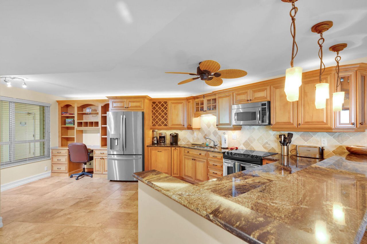 87851 Old Highway, Unit APT M3, Islamorada, FL 33036 Photo