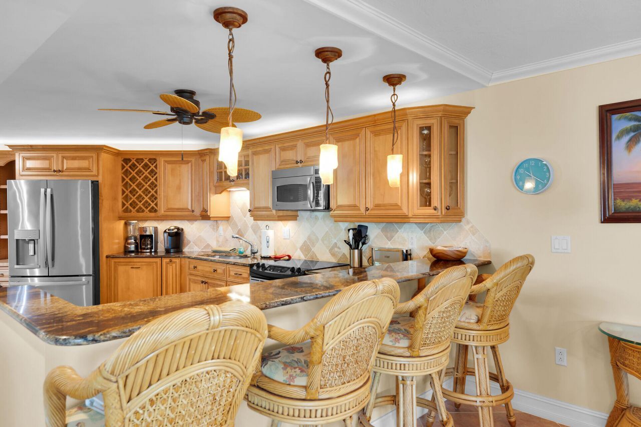 87851 Old Highway, Unit APT M3, Islamorada, FL 33036 Photo