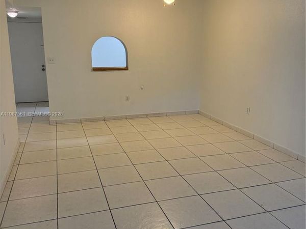 5755 W 20th Ave , Unit 201, Hialeah, FL 33012