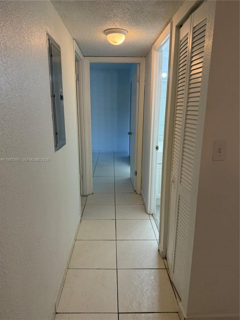 5755 W 20th Ave , Unit 201, Hialeah, FL 33012 Photo