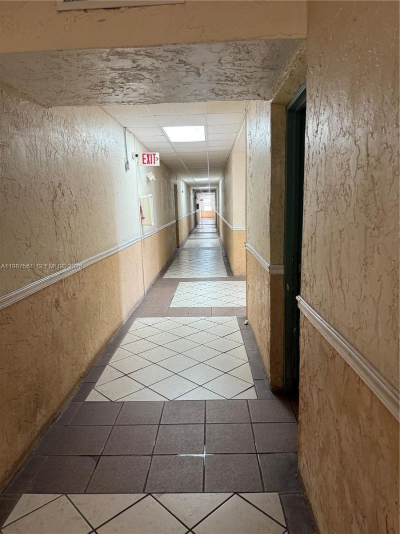 5755 W 20th Ave , Unit 201, Hialeah, FL 33012 Photo