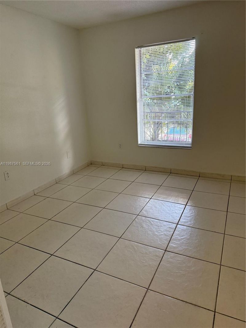 5755 W 20th Ave , Unit 201, Hialeah, FL 33012 Photo