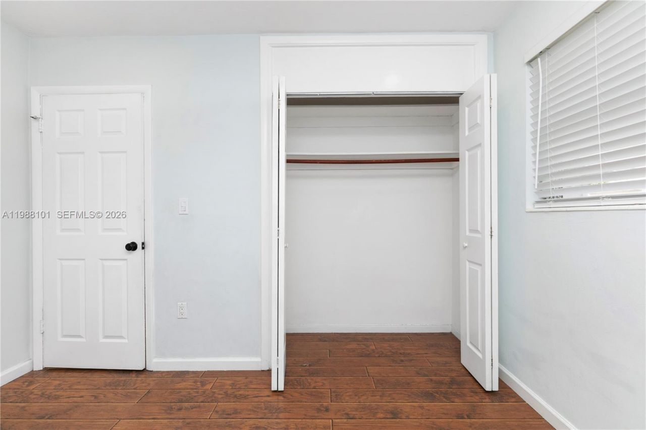 1511 NW 85th Way, Pembroke Pines, FL 33024 Photo