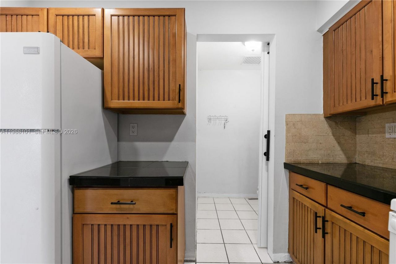 1511 NW 85th Way, Pembroke Pines, FL 33024 Photo