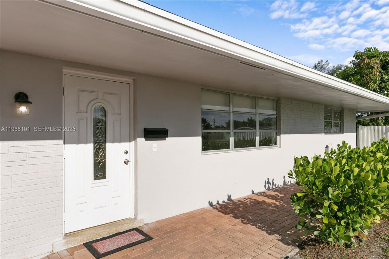 1511 NW 85th Way, Pembroke Pines, FL 33024 Photo