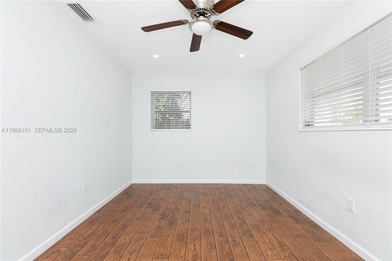 1511 NW 85th Way, Pembroke Pines, FL 33024 Photo