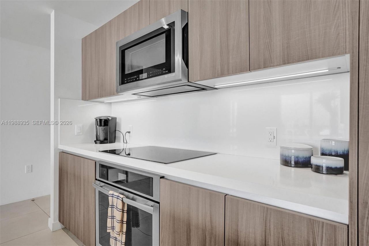 401 N Birch Rd , Unit 513, Fort Lauderdale, FL 33304 Photo