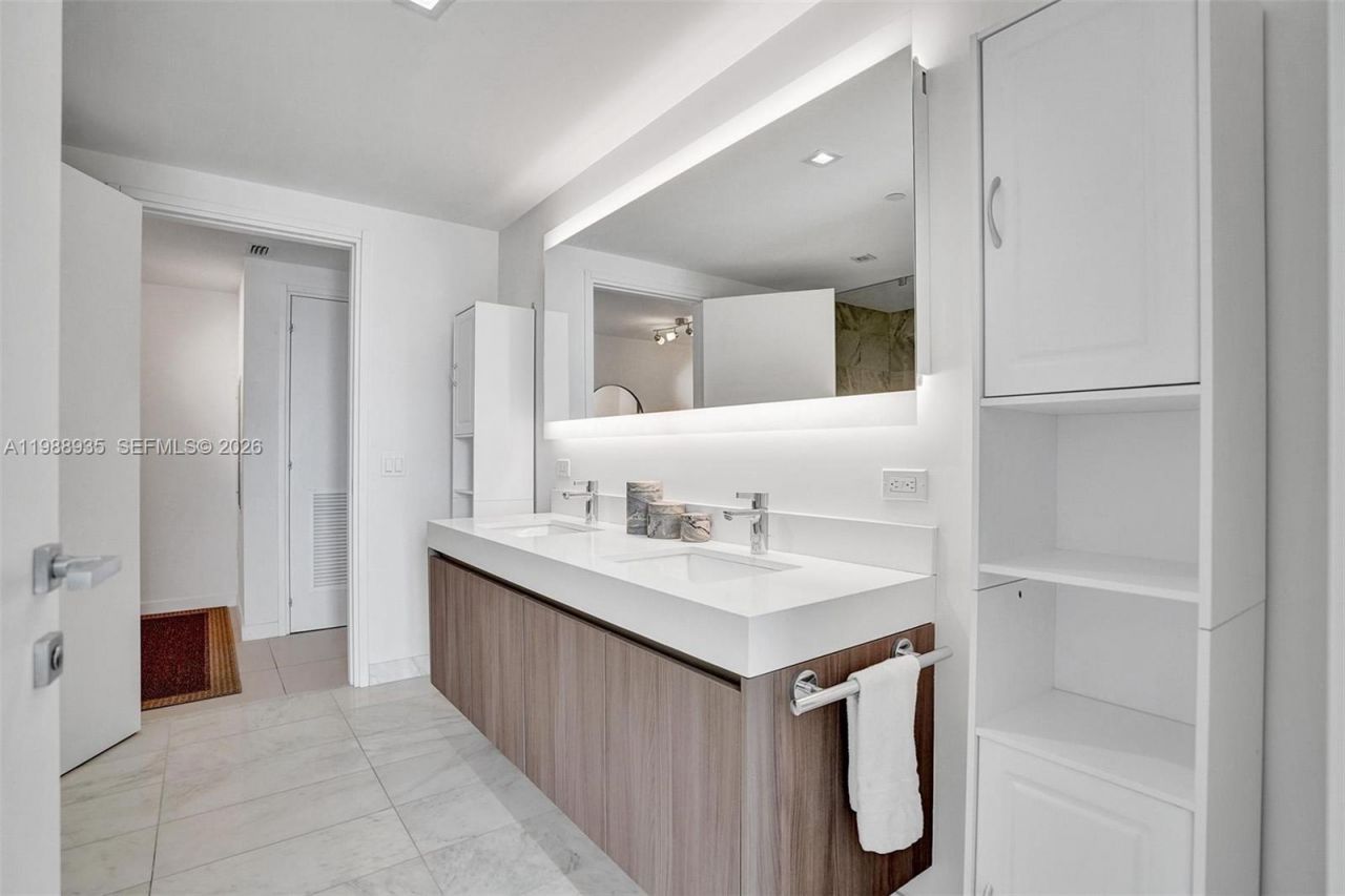 401 N Birch Rd , Unit 513, Fort Lauderdale, FL 33304 Photo