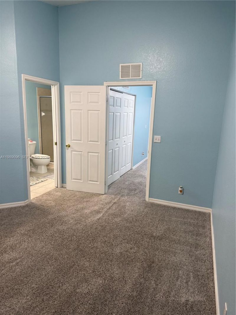 8285 Pacific Beach Dr., Fort Myers, FL 33966 Photo