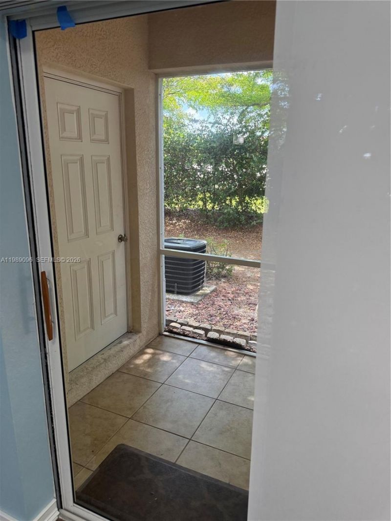 8285 Pacific Beach Dr., Fort Myers, FL 33966 Photo