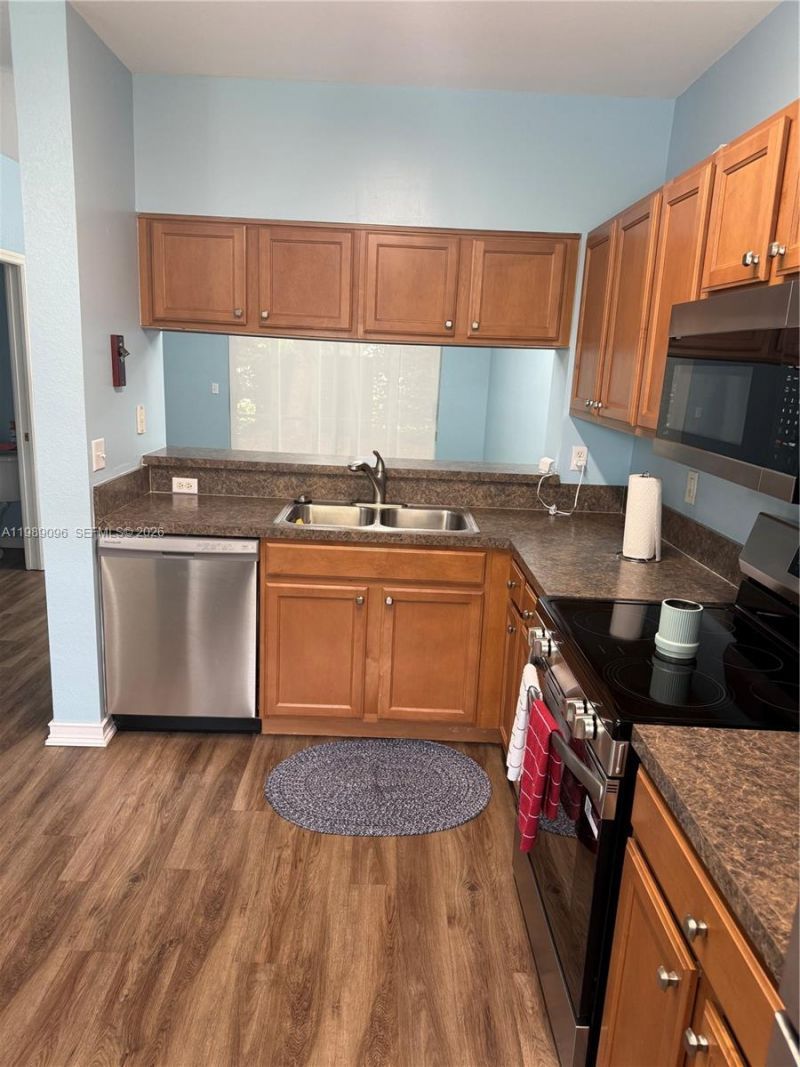 8285 Pacific Beach Dr., Fort Myers, FL 33966 Photo