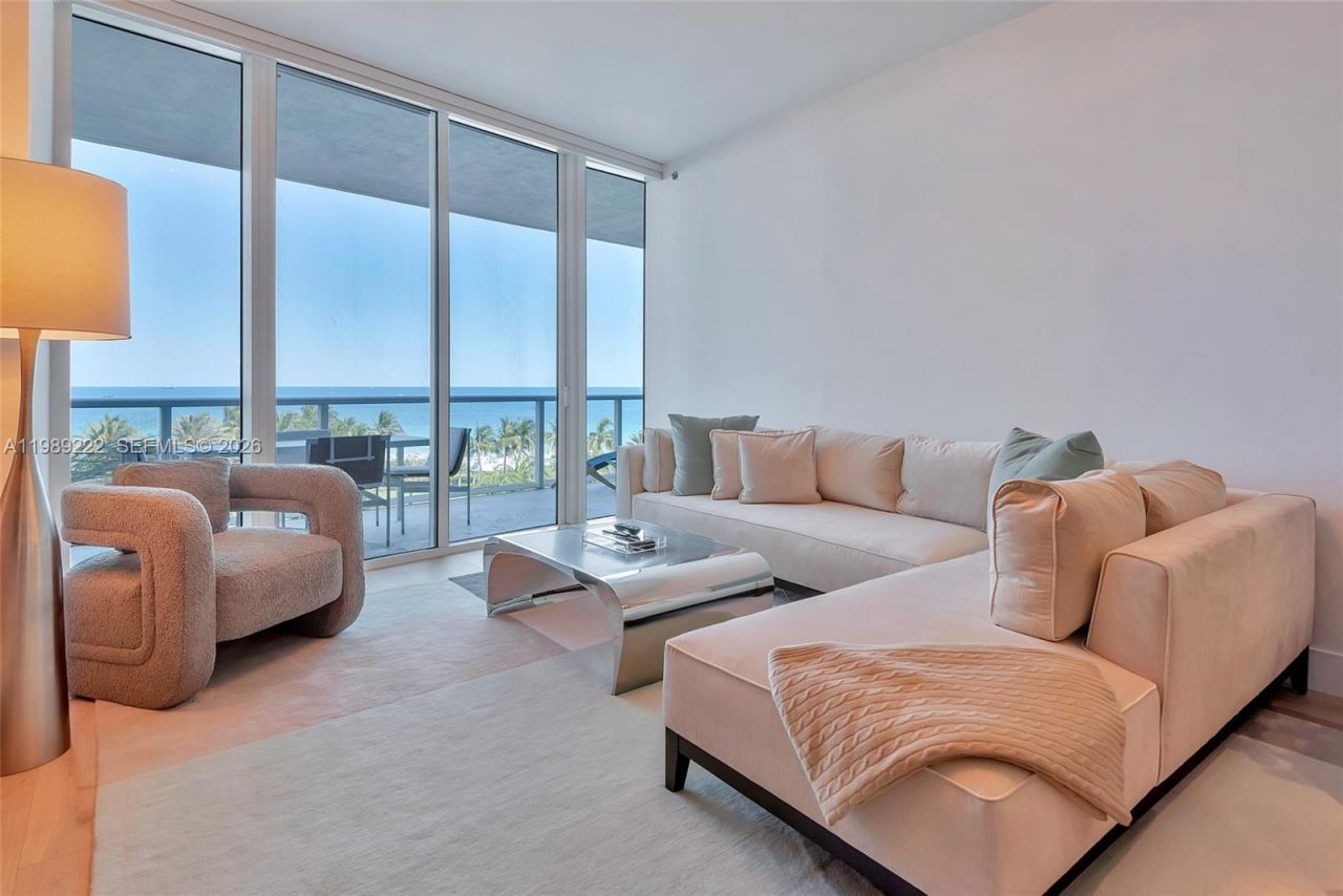 100 S Pointe Dr, Unit 708, Miami Beach, FL 33139 Photo