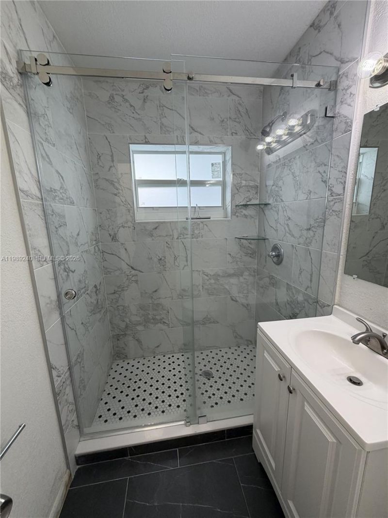 3950 NW 171st Ter, Miami Gardens, FL 33055 Photo