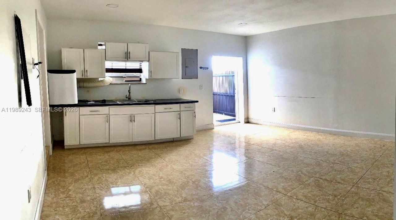 14855 SW 174th St , Unit 1, Miami, FL 33187 Photo