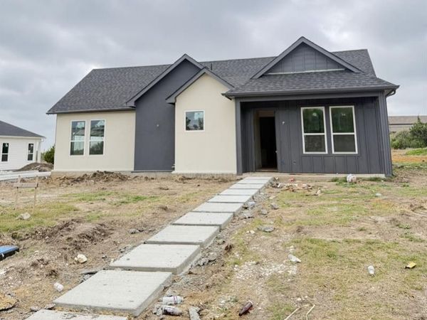 1126 Gannon Lane, DeSoto, TX 75115