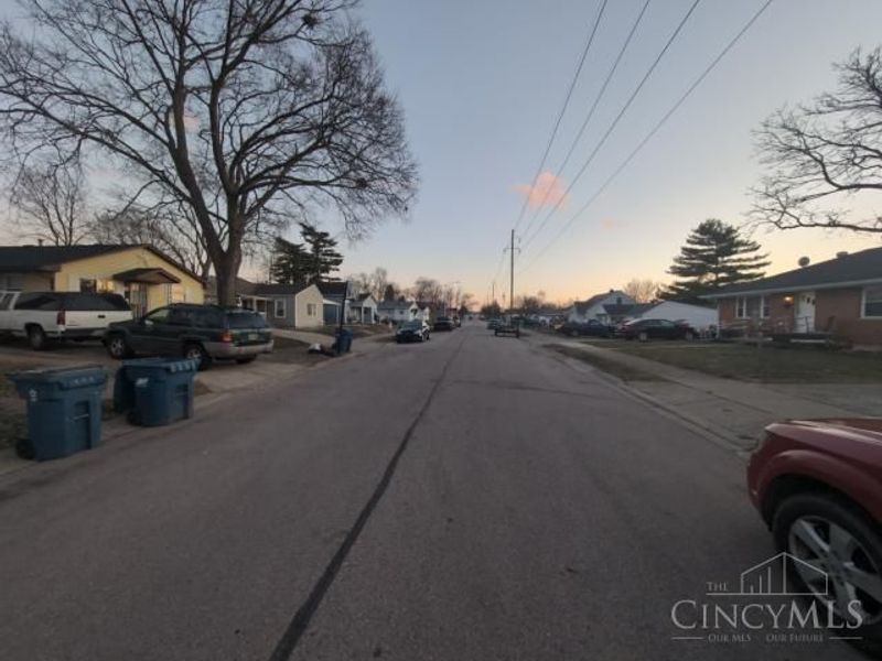 2724 Holman Street, Dayton, OH 45439 Photo 8