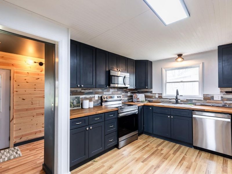 656 W Main Street, Blanchester, OH 45107 Photo 11