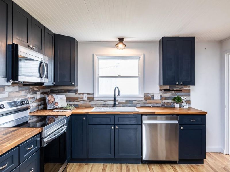 656 W Main Street, Blanchester, OH 45107 Photo 13