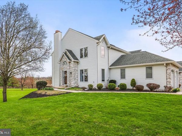 2652 FAIRWAY DRIVE, Unit 2652, YORK, PA 17402