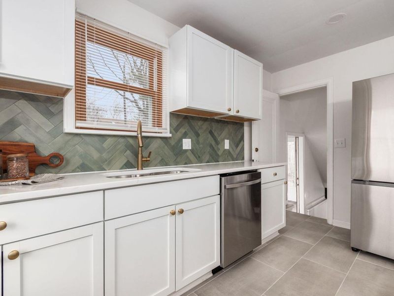 348 Acton Road, Columbus, OH 43214 Photo 14