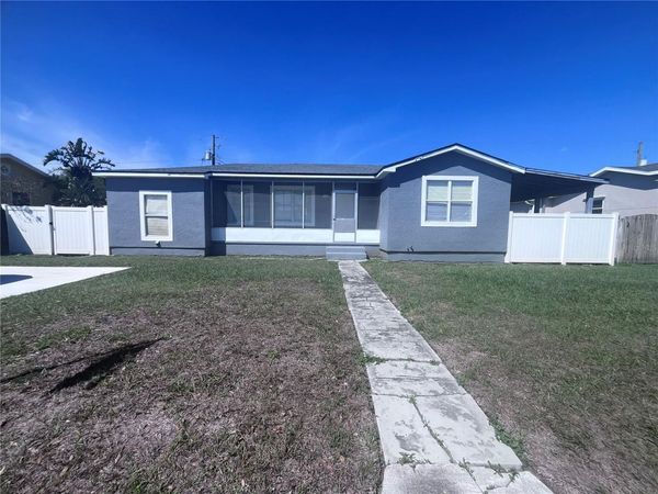 3215 W PINE STREET, TAMPA, FL 33607