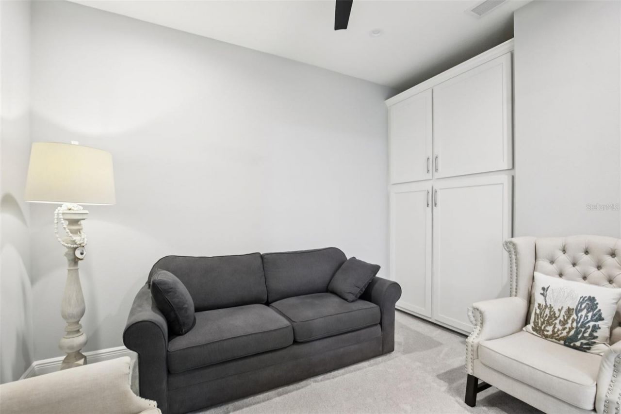 2946 Trustee Avenue , Sarasota, FL 34243 Photo