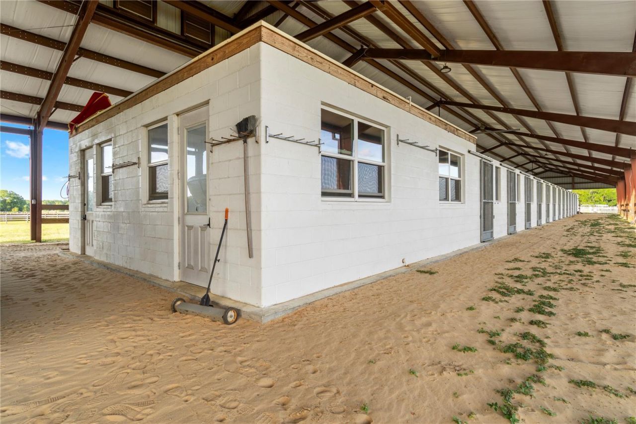 1345-2 NE 155 Place, Citra, FL 32113 Photo