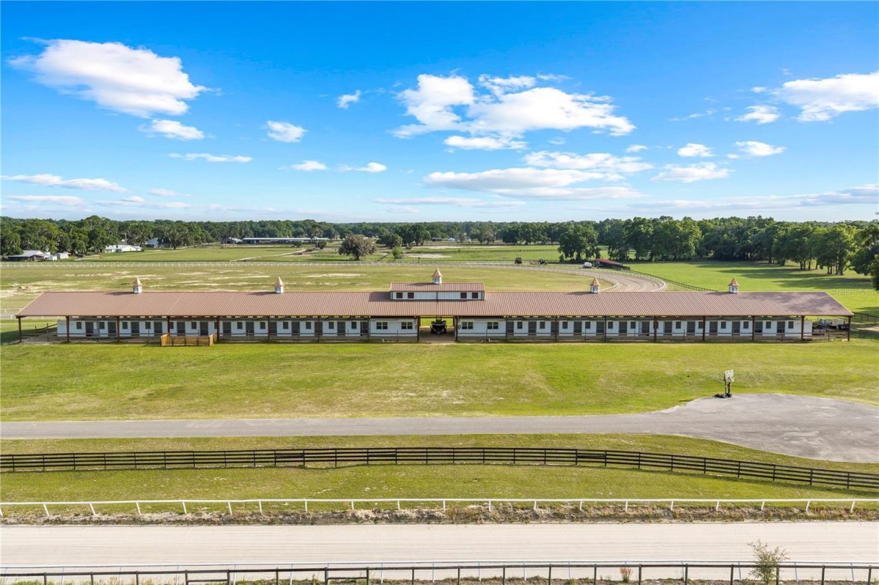 1345-2 NE 155 Place, Citra, FL 32113 Photo