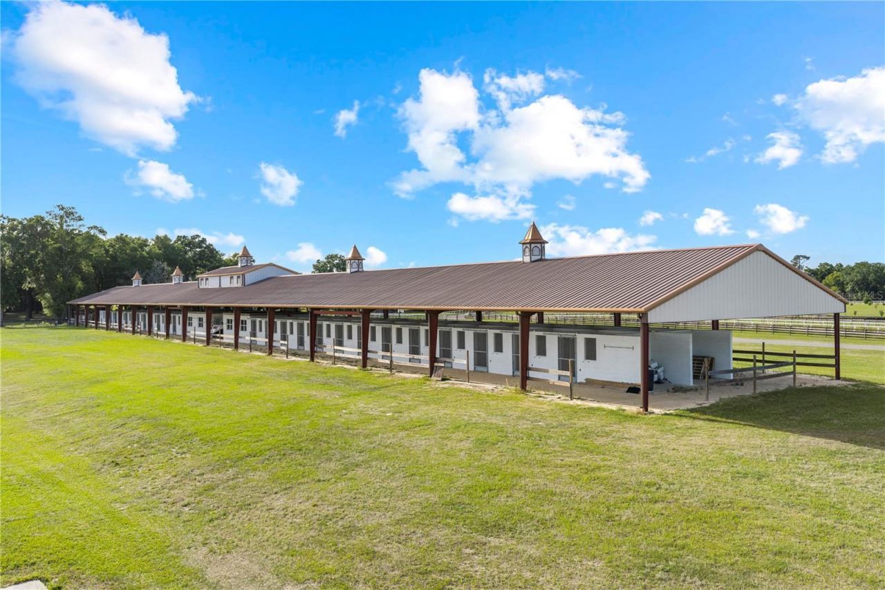 1345-2 NE 155 Place, Citra, FL 32113 Photo