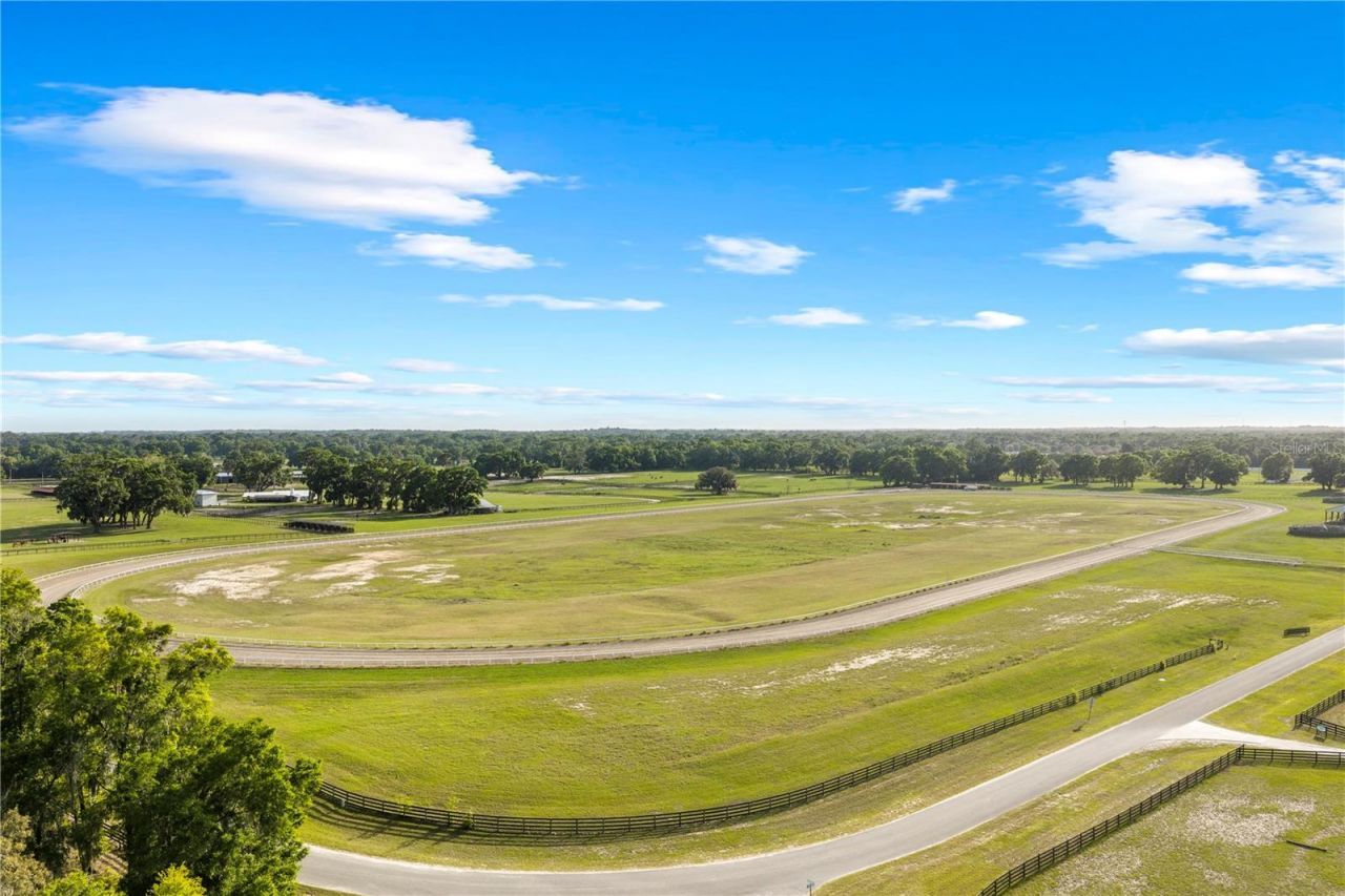 1345-2 NE 155 Place, Citra, FL 32113 Photo