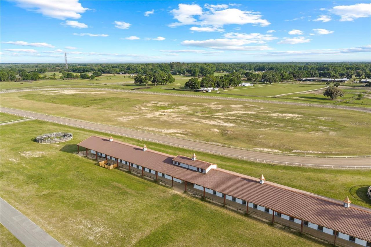 1345-2 NE 155 Place, Citra, FL 32113 Photo