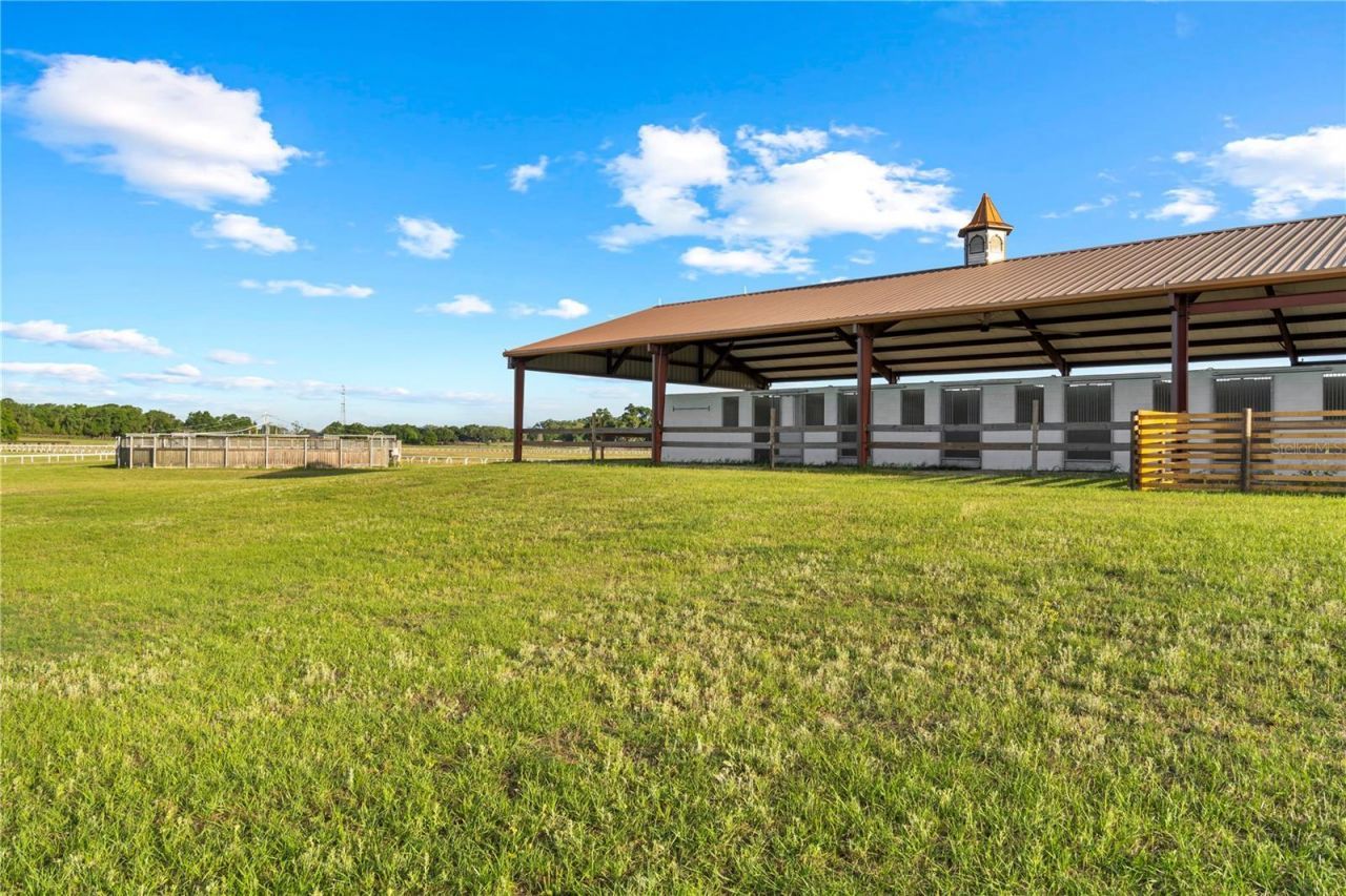 1345-2 NE 155 Place, Citra, FL 32113 Photo