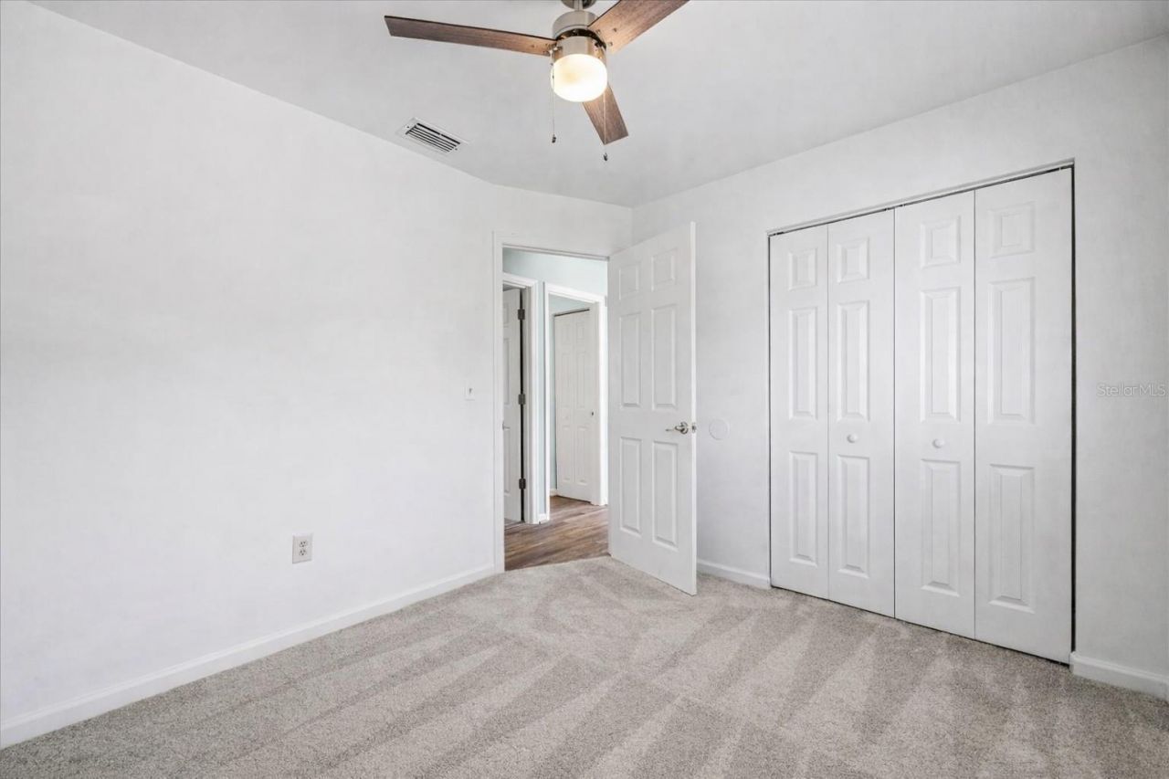 5730 16th Lane Ne, Saint Petersburg, FL 33703 Photo