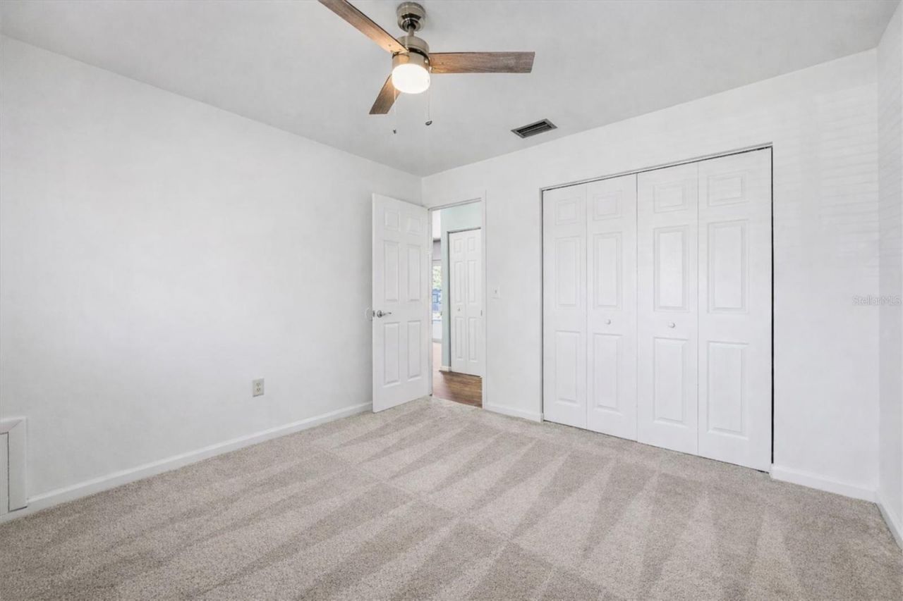 5730 16th Lane Ne, Saint Petersburg, FL 33703 Photo