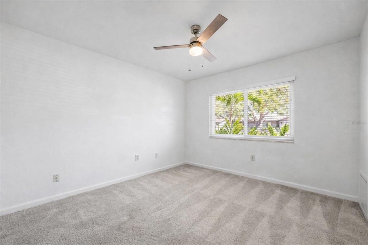 5730 16th Lane Ne, Saint Petersburg, FL 33703 Photo