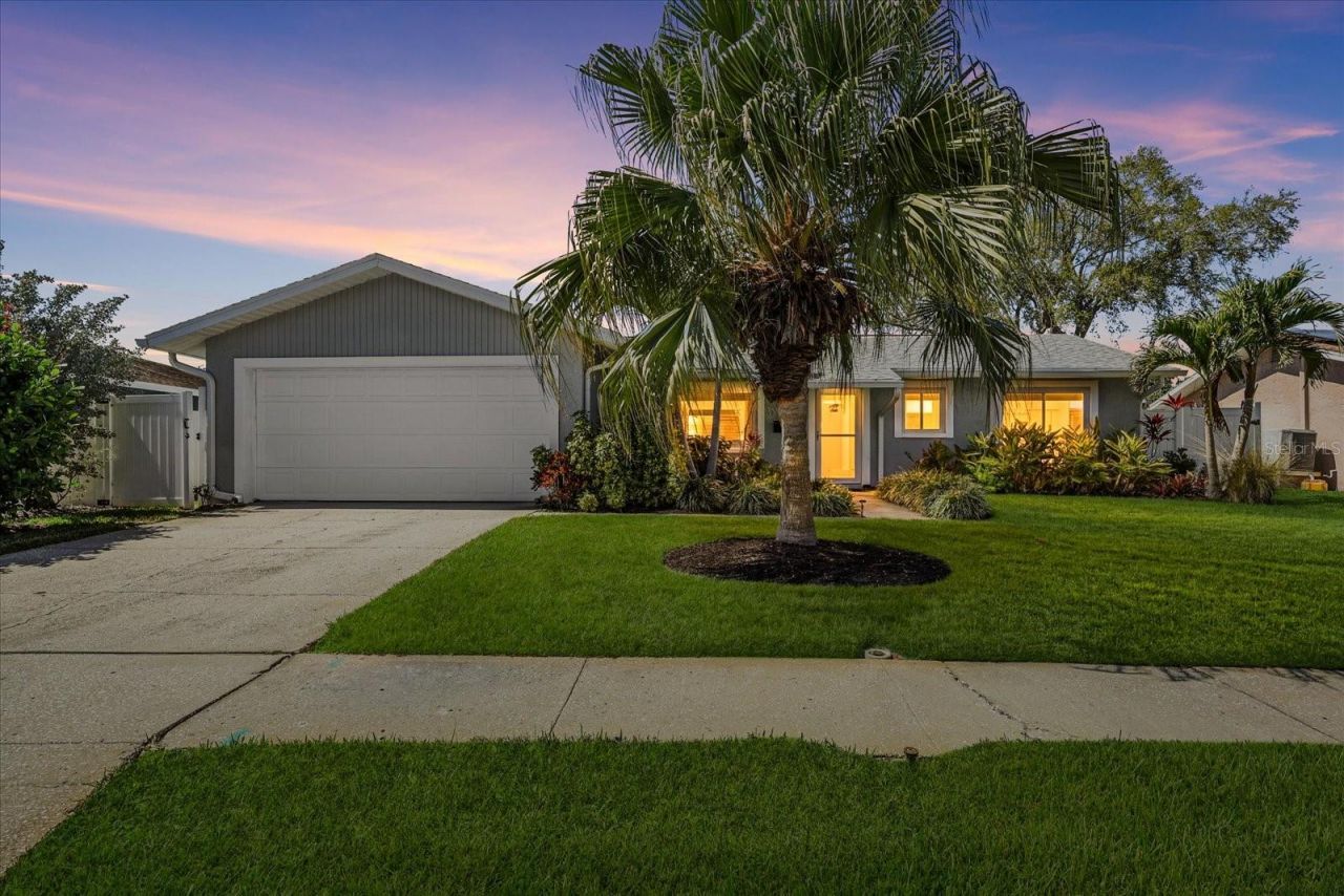 5730 16th Lane Ne, Saint Petersburg, FL 33703 Photo