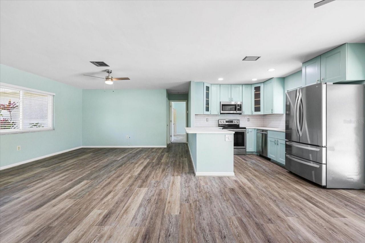 5730 16th Lane Ne, Saint Petersburg, FL 33703 Photo