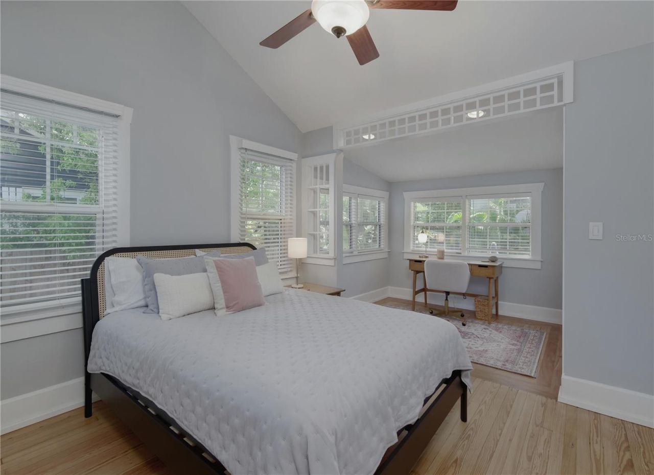 1201 Highland Street N, Saint Petersburg, FL 33701 Photo