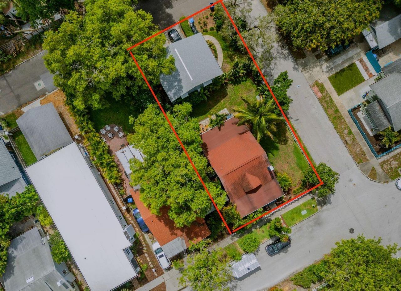 1201 Highland Street N, Saint Petersburg, FL 33701 Photo