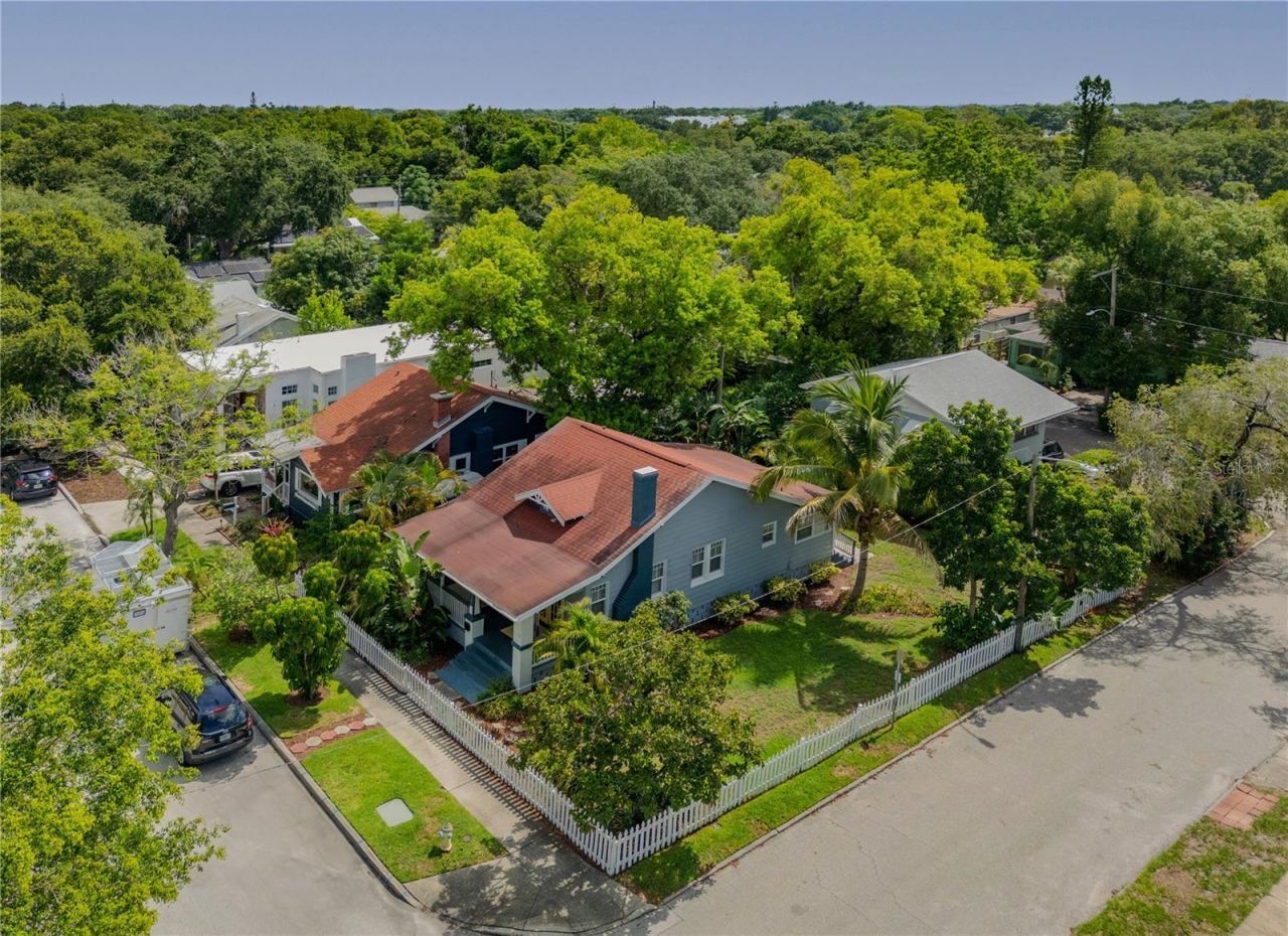 1201 Highland Street N, Saint Petersburg, FL 33701 Photo