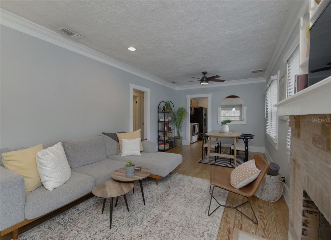 1201 Highland Street N, Saint Petersburg, FL 33701 Photo